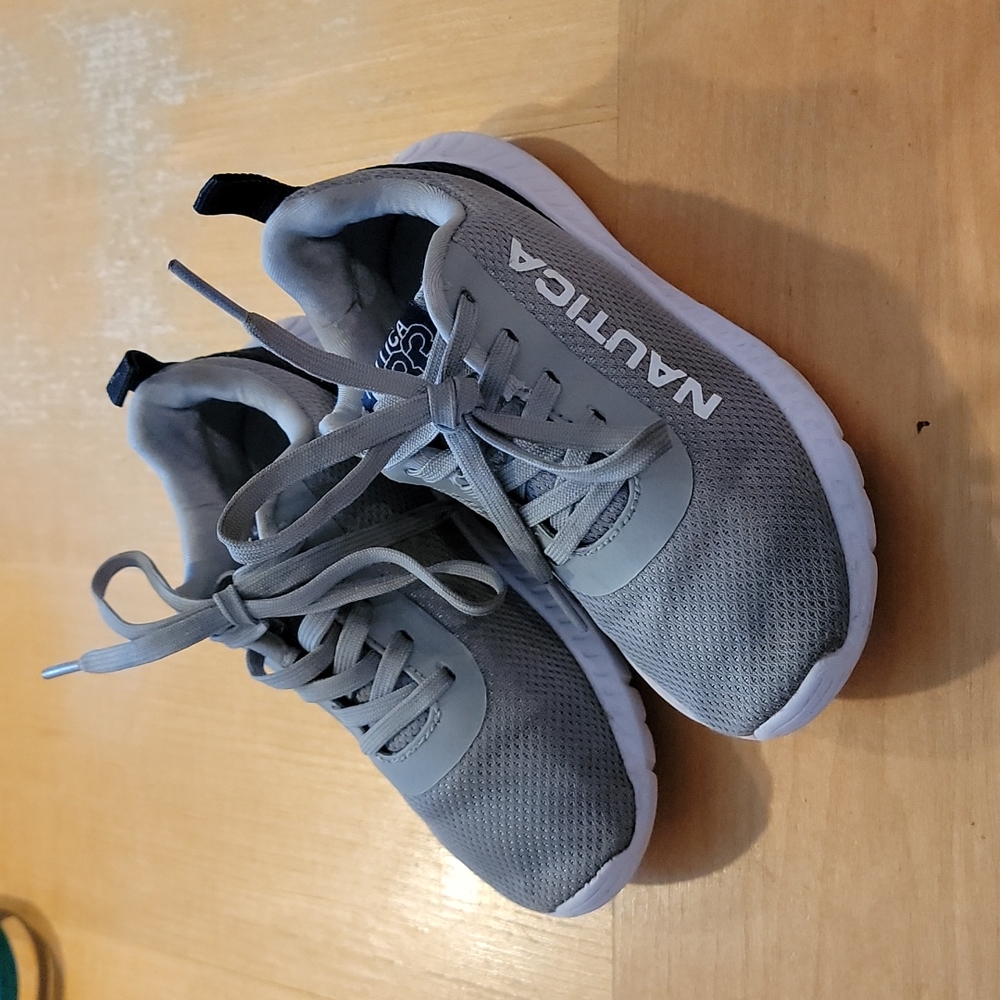 Toddler Boys 12 Nautica Shoes